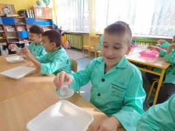 b_1024_768_0_00_images_2023_2024_Chmurka_Warsztaty_EKOSKOP_402608233_805928248001792_2799879152293646509_n